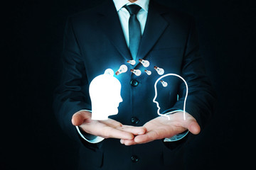 雨燕自动档变速箱润滑油多少公里更换