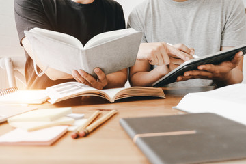 初中生学美术买什么工具