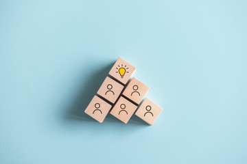 氢氧化钠为什么不能储存在带了磨口玻璃塞试剂瓶