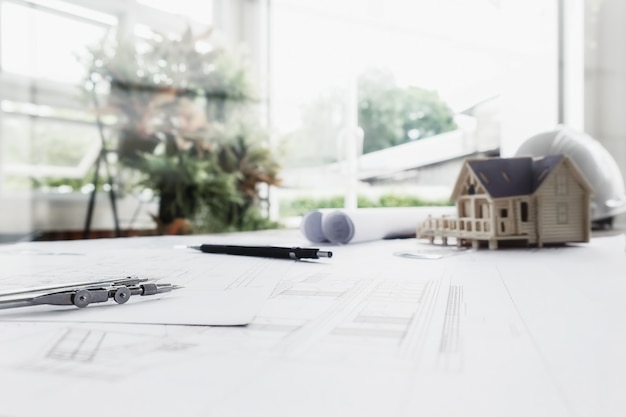 雨燕自动档变速箱润滑油多少公里更换