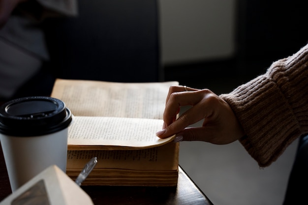 《负之遗产》极限装备使用方法介绍