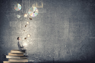 中国太平保险公司报警电话